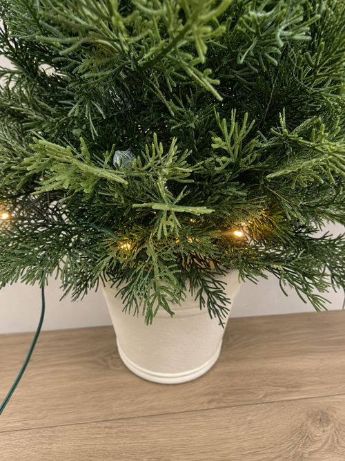 Gonice Pre-Lit Artificial Christmas Tree — One-Piece Potted Tree with Warm White LEDs